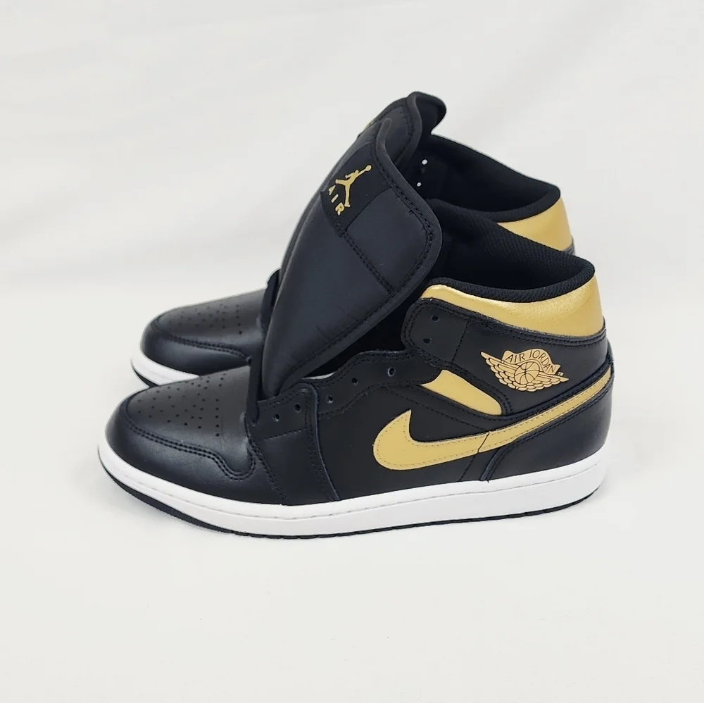 Air Jordan 1 Mid Sneakers Black/White/Metallic Gold